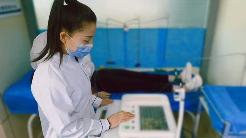基因检测设备：医院采购背后的技术考量**